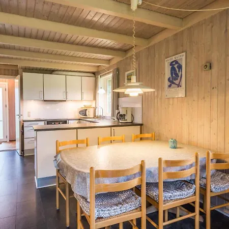 6 Person In Henne Holiday home *
