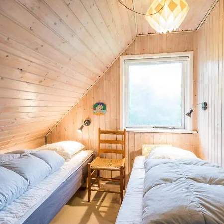 6 Person In Henne * Henne Strand