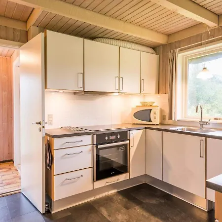 Ferienhaus 6 Person In Henne *