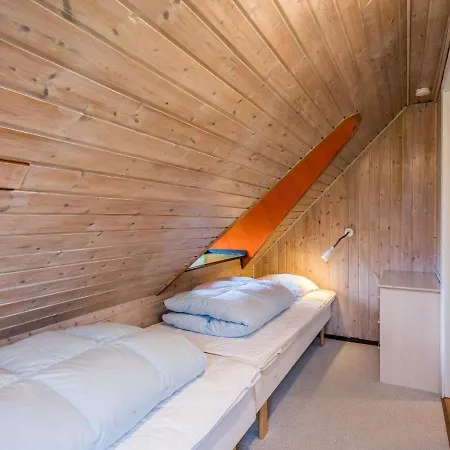 6 Person In Henne Ferienhaus Henne Strand