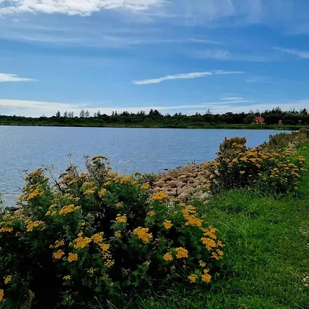 6 Person In Henne Henne Strand